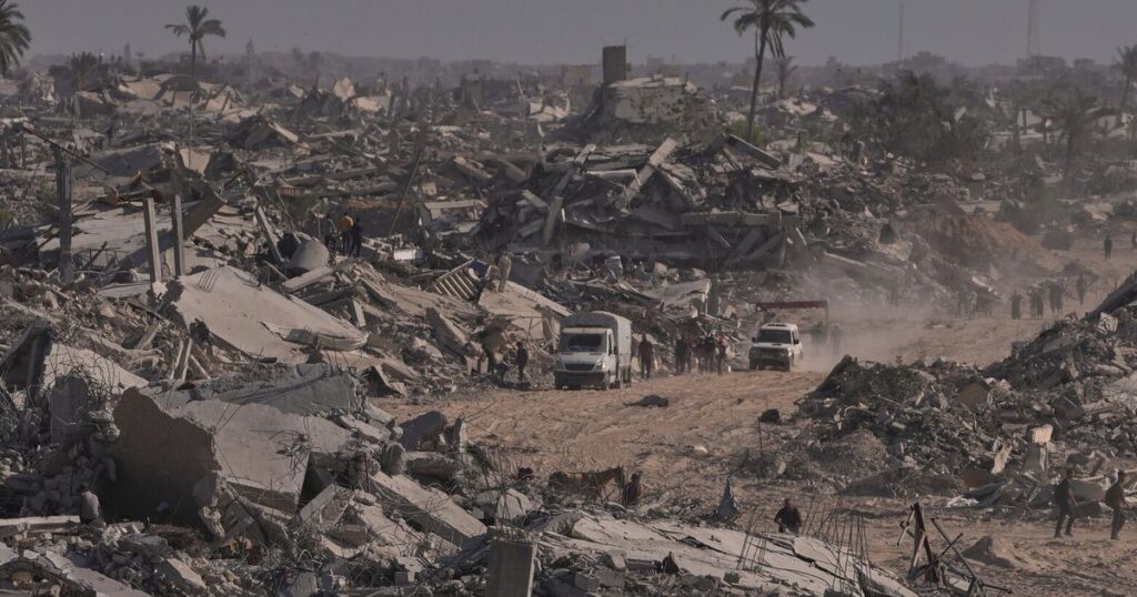 Trump warns Hamas ‘we will have no choice but to go in and kill them’ if bloodshed persists in Gaza