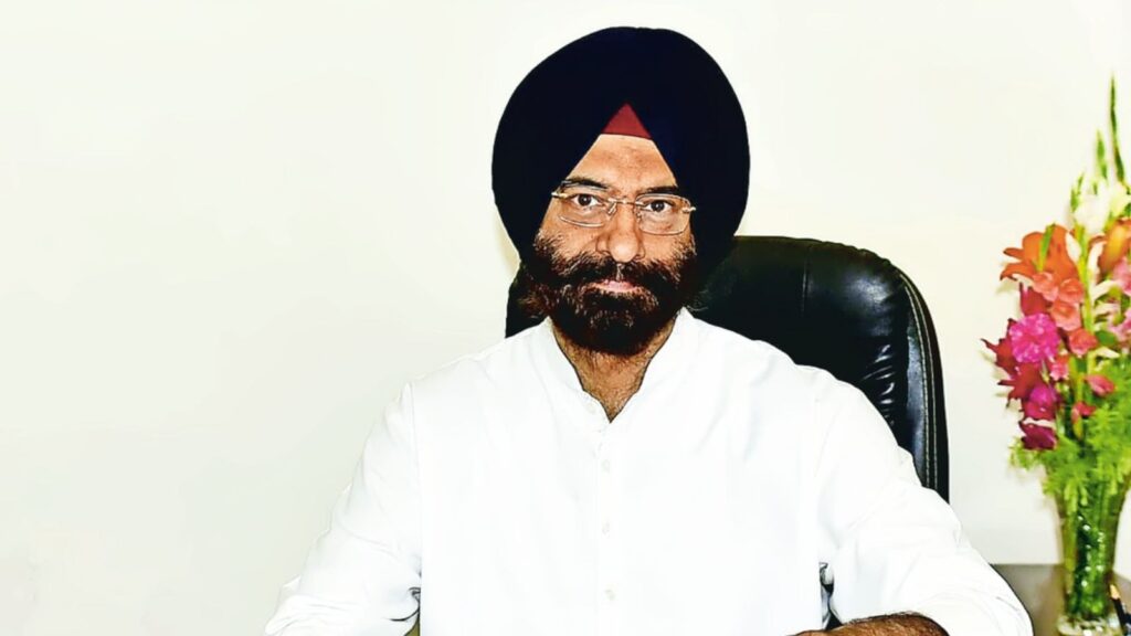 Clouds gathering, can Delhi Environment Minister Manjinder Singh Sirsa clear the air? | Political Pulse News