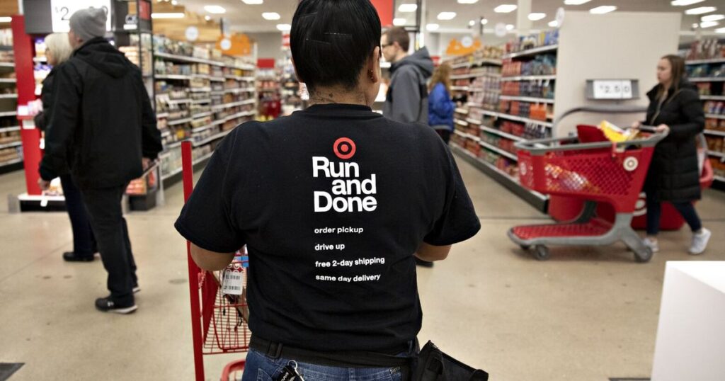 Target mandates worker smiles, friendliness to boost sales