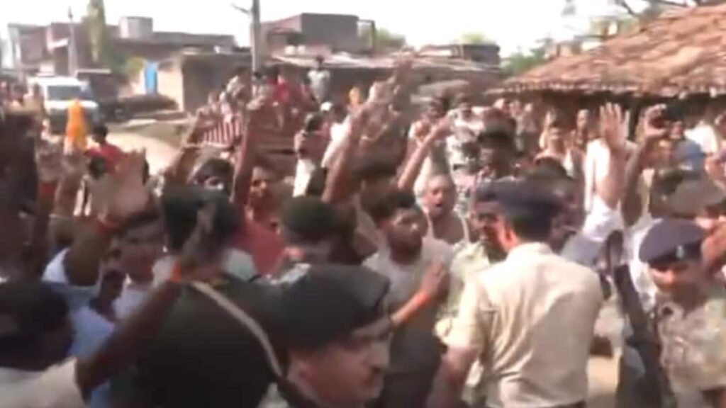 Bihar Deputy CM Vijay Sinha’s Convoy Attacked In Lakhisarai On Polling Day