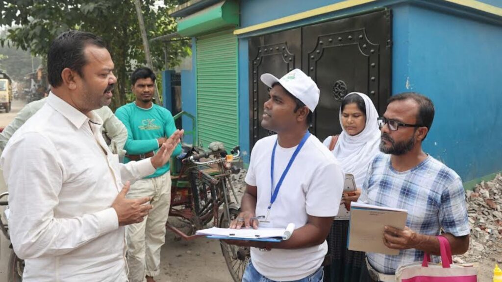 Day 1 of SIR: TMC keeps a watch as this BLO in Bengal covers 44 houses, faces questions and an app malfunction | Political Pulse News