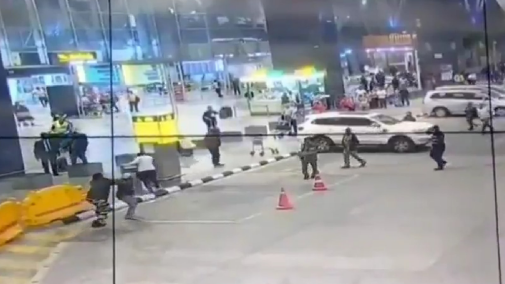 Cab driver chases 2 men with a knife at Bengaluru airport, quick CISF intervention prevents harm | Bangalore News