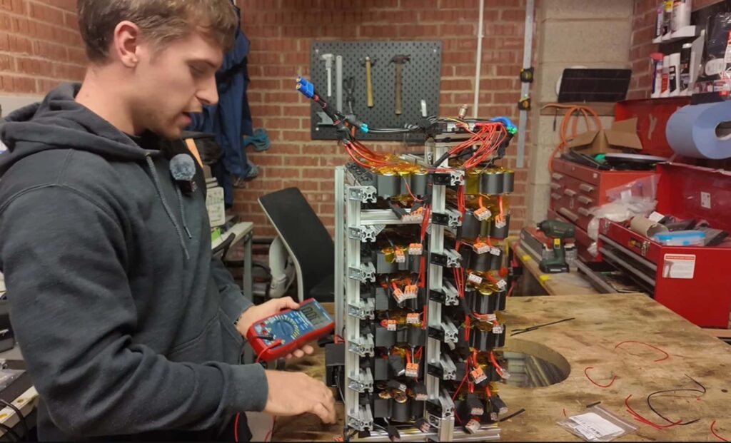 Forget Tesla—He Built a DIY Powerwall Using Vape Batteries