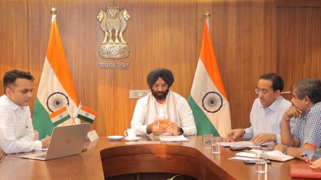 Manjinder Singh Sirsa Arvind Kejriwal Rahul Gandhi AQI Delhi Pollution AAP Congress BJP