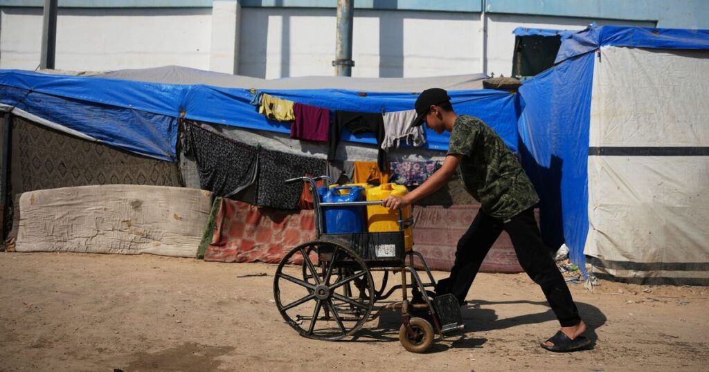 Israel launches airstrike in southern Gaza after earlier attack by militants wounded 5 soldiers