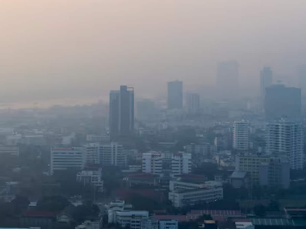 Air Pollution Can Cancel Out Exercise Benefits: Study Warns Even Regular Workouts Aren’t Enough | Health News