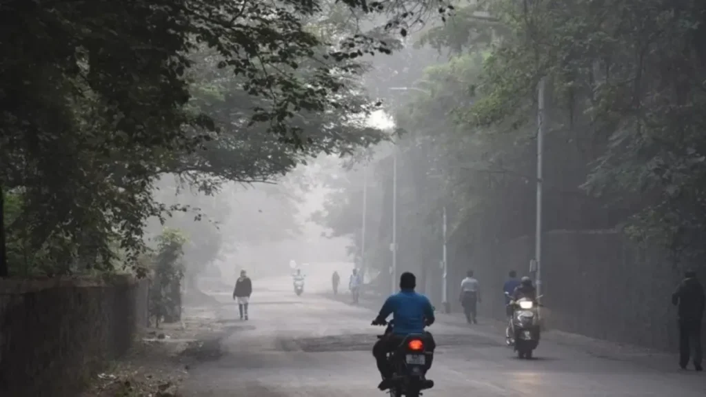 North shivers at 5°C, Bengaluru also feels the chill